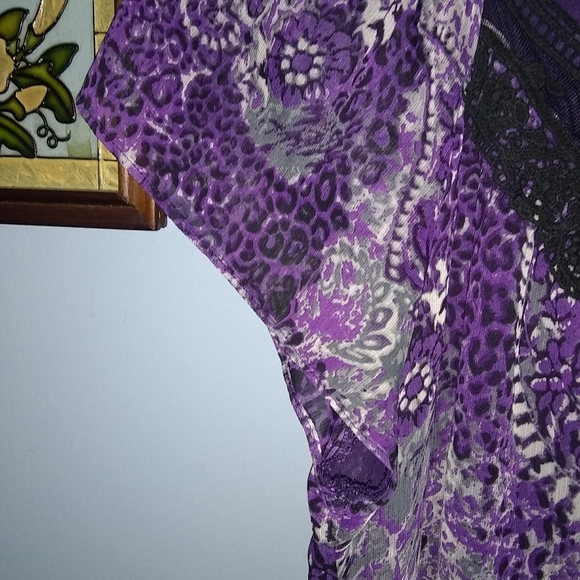 2 for $18 + 15% off COMO Top Med EUC - Picture 9 of 12